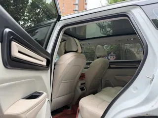 Geely ICON 2024 купить из Китая, цена 2 582 000 ₽ — Suifenhe Auto