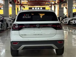 Volkswagen Tacqua 2022 купить из Китая, цена 1 692 000 ₽ — Suifenhe Auto