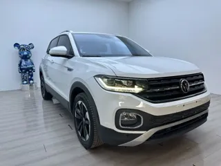 Volkswagen Tacqua 2023 купить из Китая, цена 1 849 000 ₽ — Suifenhe Auto