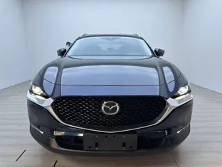 Mazda CX-30 2023 купить из Китая, цена 2 284 000 ₽ — Suifenhe Auto