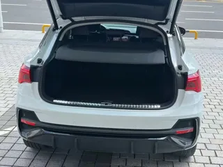 Audi Q3 Sportback 2023 купить из Китая, цена 2 808 000 ₽ — Suifenhe Auto