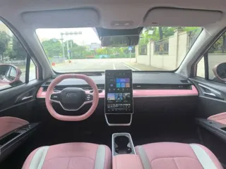 Neta V 2022 купить из Китая, цена 1 078 000 ₽ — Suifenhe Auto