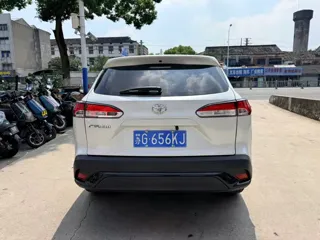 Toyota Frontlander 2024 купить из Китая, цена 2 854 000 ₽ — Suifenhe Auto