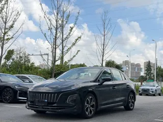 Hongqi E-QM5 2024 купить из Китая, цена 1 728 000 ₽ — Suifenhe Auto