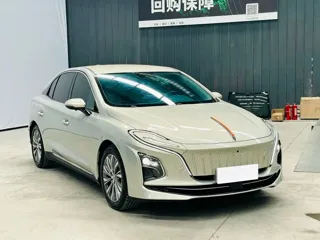 Hongqi E-QM5 2023 купить из Китая, цена 3 520 000 ₽ — Suifenhe Auto
