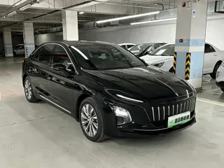 Hongqi E-QM5 2024 купить из Китая, цена 1 765 000 ₽ — Suifenhe Auto