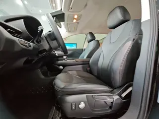 Hongqi E-QM5 2023 купить из Китая, цена 1 657 000 ₽ — Suifenhe Auto