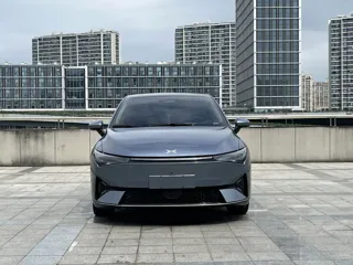 XPeng P5 2023 купить из Китая, цена 3 356 000 ₽ — Suifenhe Auto