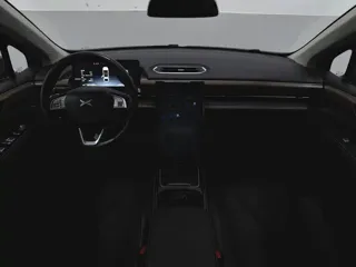 XPeng P5 2023 купить из Китая, цена 3 119 000 ₽ — Suifenhe Auto