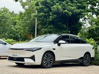 XPeng P5 2023 купить из Китая, цена 3 174 000 ₽ — Suifenhe Auto