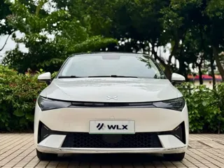 XPeng P5 2023 купить из Китая, цена 3 174 000 ₽ — Suifenhe Auto