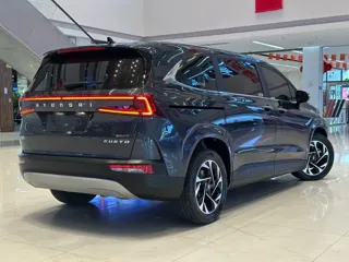 Hyundai Custo 2024 купить из Китая, цена 4 006 000 ₽ — Suifenhe Auto