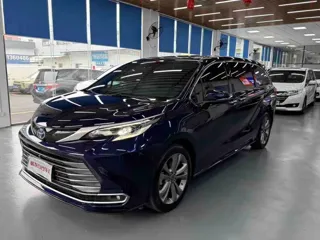 Toyota SIENNA 2024 купить из Китая, цена 7 312 000 ₽ — Suifenhe Auto