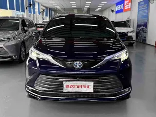 Toyota SIENNA 2024 купить из Китая, цена 7 312 000 ₽ — Suifenhe Auto