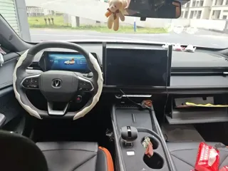 Changan UNI-V 2025 купить из Китая, цена 2 899 000 ₽ — Suifenhe Auto