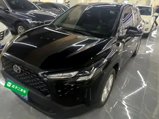 Toyota Corolla Cross 2025 купить из Китая, цена 2 927 000 ₽ — Suifenhe Auto