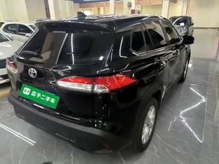 Toyota Corolla Cross 2025 купить из Китая, цена 2 927 000 ₽ — Suifenhe Auto