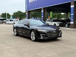 Audi A7L 2025 купить из Китая, цена 6 952 000 ₽ — Suifenhe Auto