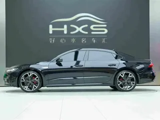 Audi A7L 2025 купить из Китая, цена 7 319 000 ₽ — Suifenhe Auto
