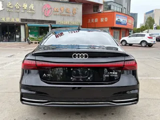 Audi A7L 2024 купить из Китая, цена 6 075 000 ₽ — Suifenhe Auto