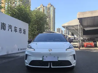 MG MG4 2025 купить из Китая, цена 1 601 000 ₽ — Suifenhe Auto