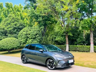 MG MG4 2026 купить из Китая, цена 1 765 000 ₽ — Suifenhe Auto