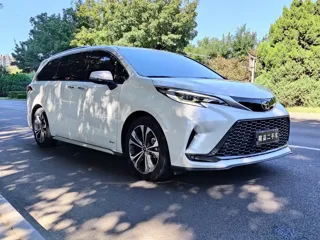Toyota Granvia 2024 купить из Китая, цена 8 174 000 ₽ — Suifenhe Auto
