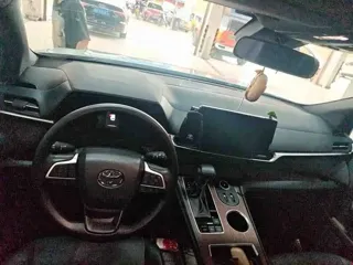 Toyota Granvia 2026 купить из Китая, цена 7 140 000 ₽ — Suifenhe Auto