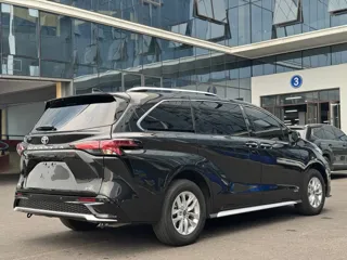 Toyota Granvia 2025 купить из Китая, цена 6 914 000 ₽ — Suifenhe Auto