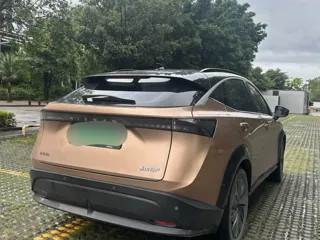 Nissan ARIYA 2022 купить из Китая, цена 5 148 000 ₽ — Suifenhe Auto