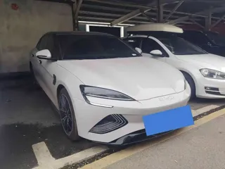 BYD Seal 2025 купить из Китая, цена 4 067 000 ₽ — Suifenhe Auto