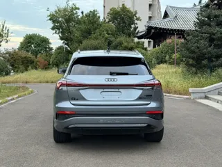 Audi Q4 e-tron 2024 купить из Китая, цена 4 685 000 ₽ — Suifenhe Auto
