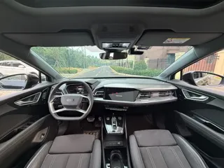 Audi Q4 e-tron 2023 купить из Китая, цена 4 220 000 ₽ — Suifenhe Auto