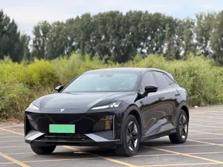 Deepal S07 2024 купить из Китая, цена 3 241 000 ₽ — Suifenhe Auto