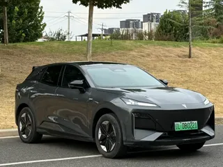 Deepal S07 2025 купить из Китая, цена 3 594 000 ₽ — Suifenhe Auto