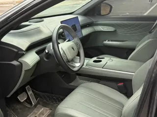 Deepal S07 2025 купить из Китая, цена 3 594 000 ₽ — Suifenhe Auto
