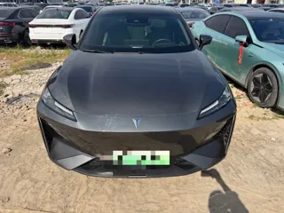 Deepal S07 2024 купить из Китая, цена 3 223 000 ₽ — Suifenhe Auto