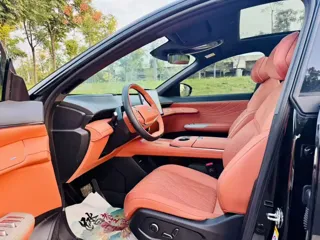 Deepal S07 2023 купить из Китая, цена 3 105 000 ₽ — Suifenhe Auto