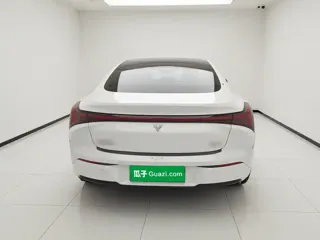 Neta S 2023 купить из Китая, цена 3 715 000 ₽ — Suifenhe Auto