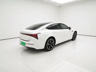 Neta S 2023 купить из Китая, цена 3 715 000 ₽ — Suifenhe Auto