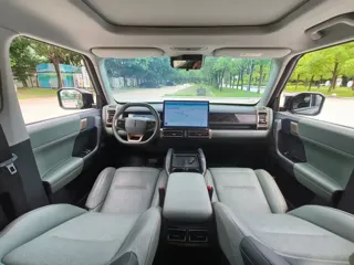iCAR 03 2024 купить из Китая, цена 2 752 000 ₽ — Suifenhe Auto