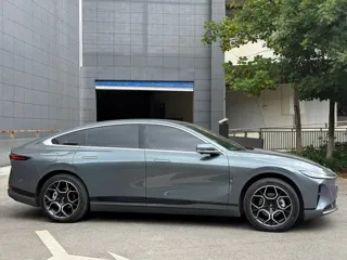 Changan Qiyuan A07 2025 купить из Китая, цена 3 263 000 ₽ — Suifenhe Auto