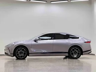 Changan Qiyuan A07 2025 купить из Китая, цена 3 132 000 ₽ — Suifenhe Auto