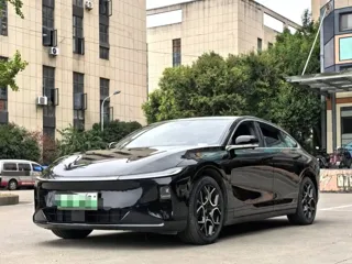 Changan Qiyuan A07 2024 купить из Китая, цена 2 941 000 ₽ — Suifenhe Auto