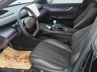 Changan Qiyuan A07 2025 купить из Китая, цена 3 390 000 ₽ — Suifenhe Auto