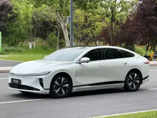 Changan Qiyuan A07 2024 купить из Китая, цена 2 391 000 ₽ — Suifenhe Auto