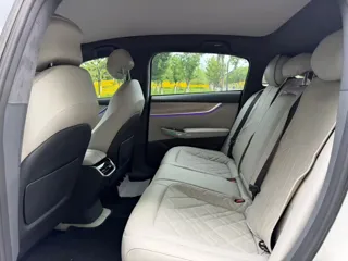 Changan Qiyuan A07 2024 купить из Китая, цена 2 391 000 ₽ — Suifenhe Auto