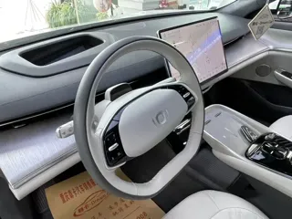 Changan Qiyuan A07 2023 купить из Китая, цена 3 564 000 ₽ — Suifenhe Auto