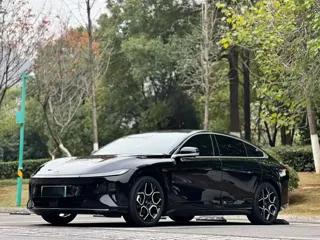 Changan Qiyuan A07 2024 купить из Китая, цена 3 351 000 ₽ — Suifenhe Auto