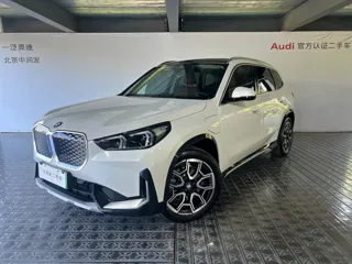 BMW iX1 2025